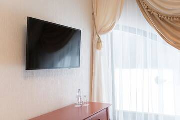 Фото номера Трехместный номер с собственной ванной комнатой Гостевой дом Ungurmalas Guest House г. Auciems 4